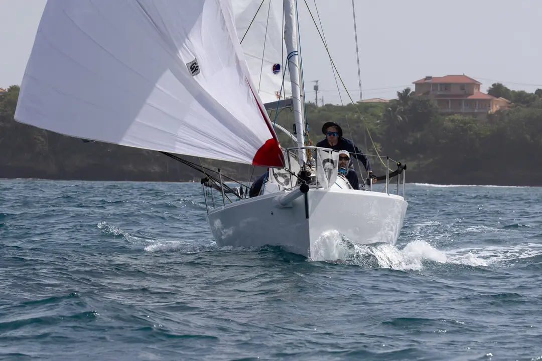 who-can-come-grenada sailing tours